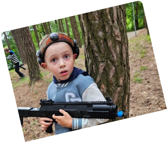 Галерея по центру